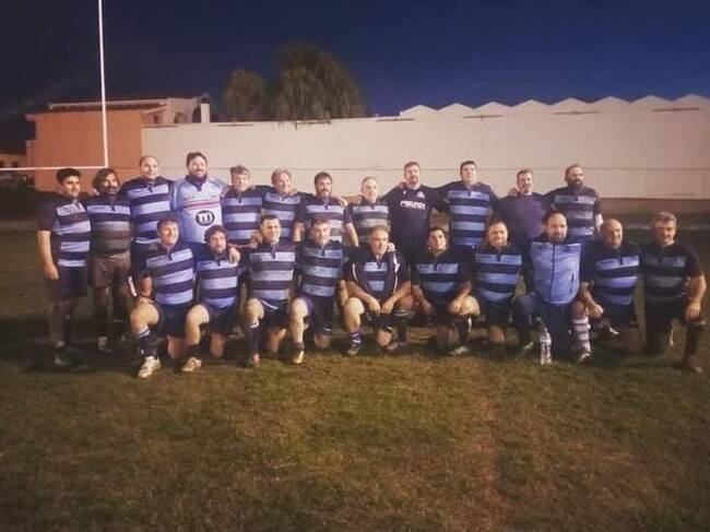 La plantilla de los Old Blueberries del Rugby Aranda