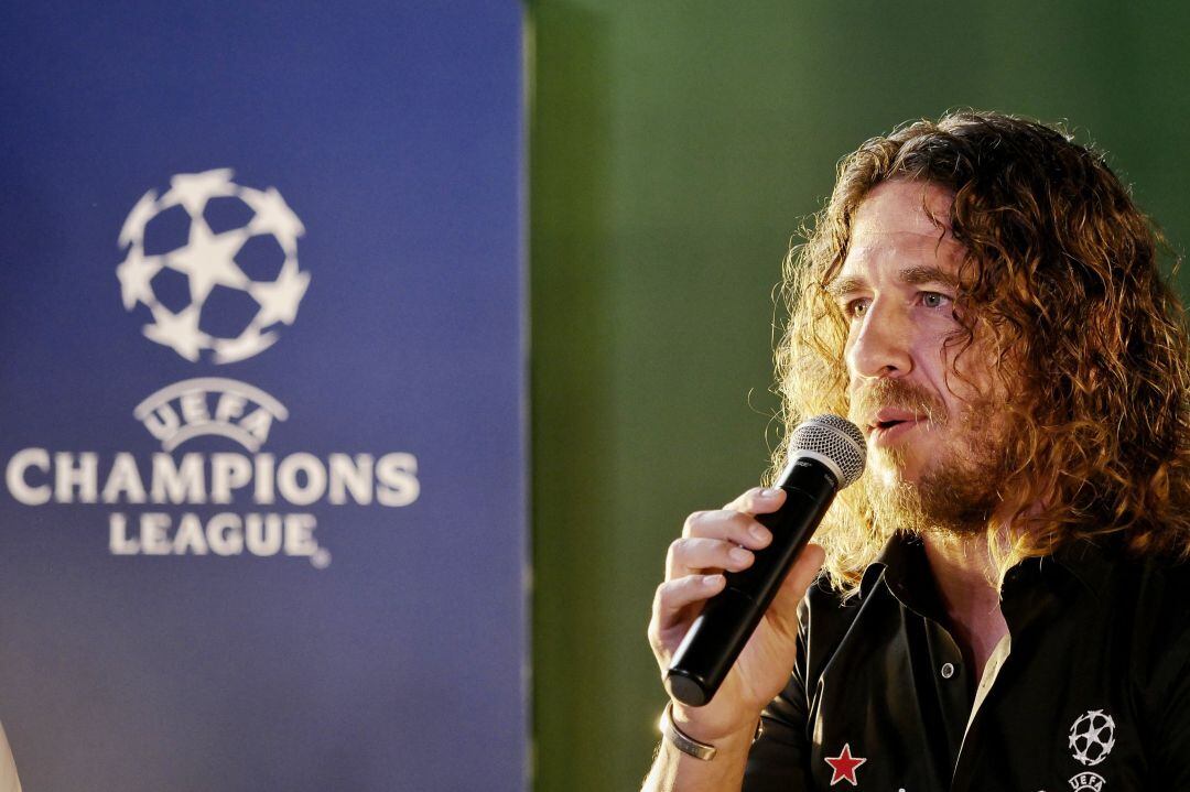 Puyol en un acto de la Champions