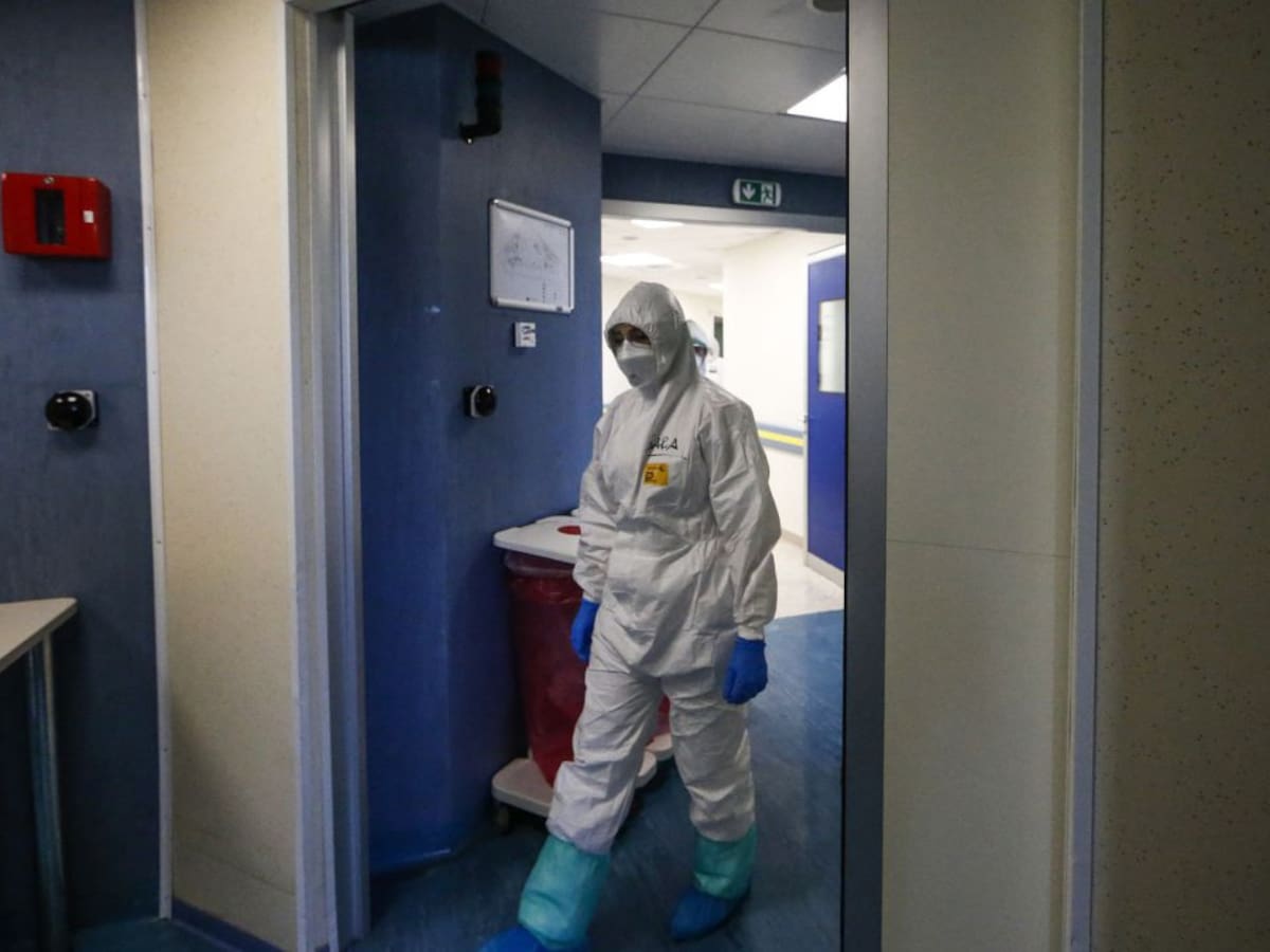 Los médicos de familia calculan que hay medio millón de contagiados en España