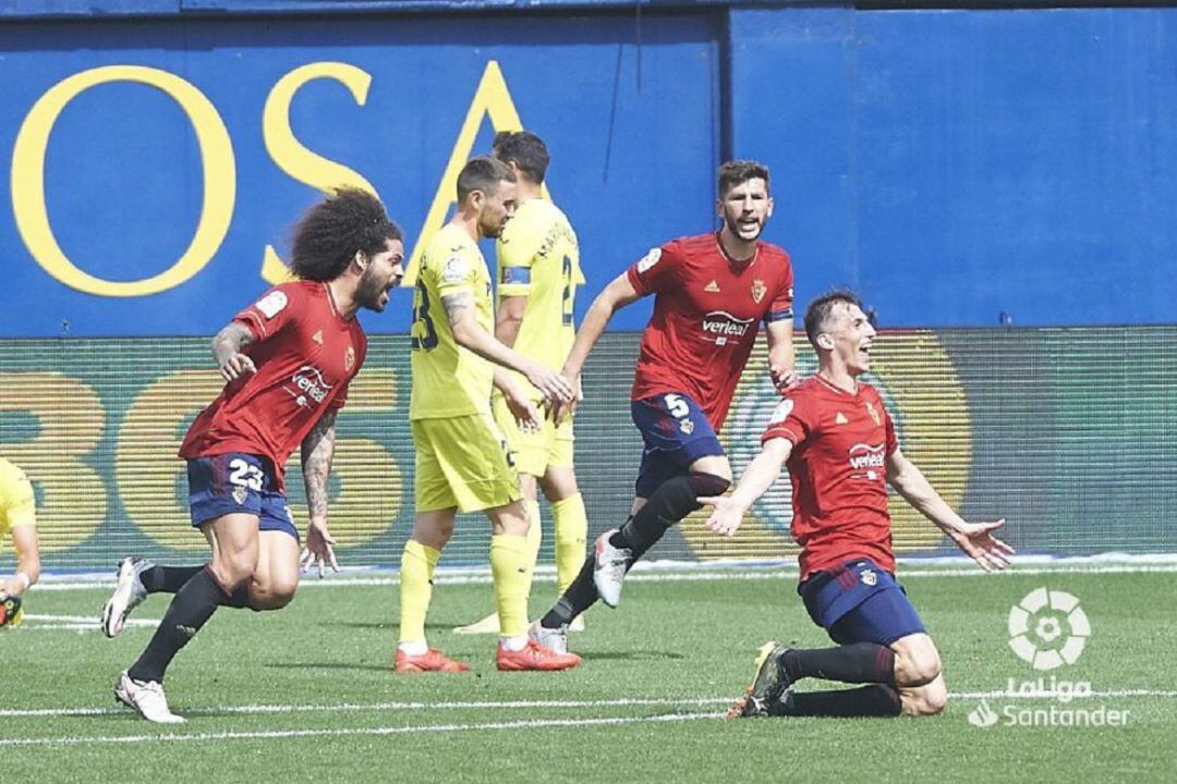 Budimir celebra el gol de la victoria en Villarreal 