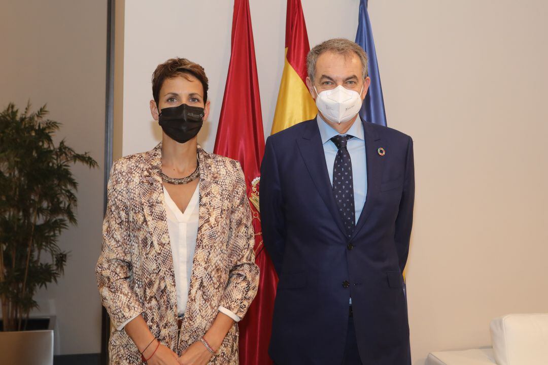 La Presidenta Chivite y el Presidente Zapatero, en el despacho del Palacio de Navarra