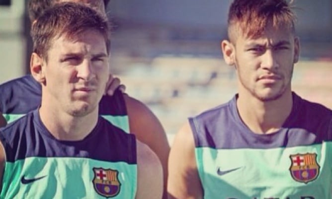 Neymar y Messi entrenando con el Barcelona