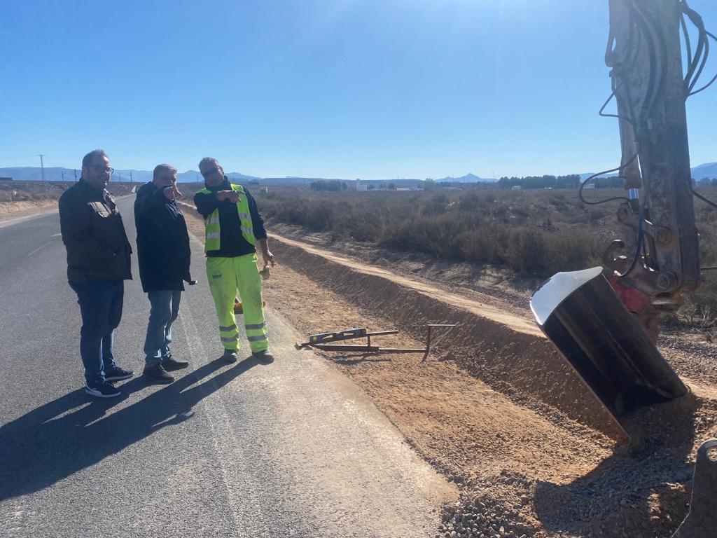 Visita a la carretera en obras