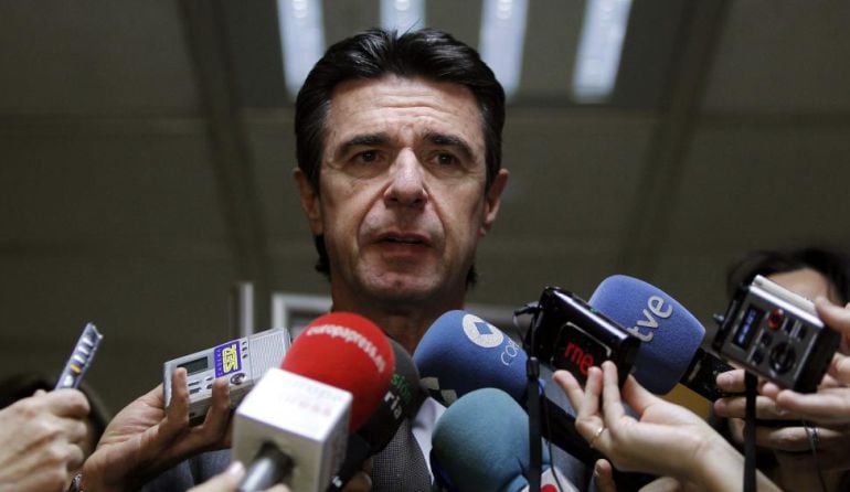 Soria haciendo declaraciones