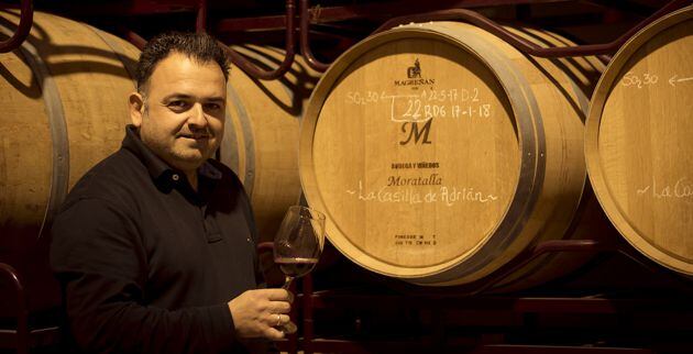 José Manuel Moratalla, enólogo de Bodegas y Viñedos Moratalla de Villanueva de la Jara (Cuenca).