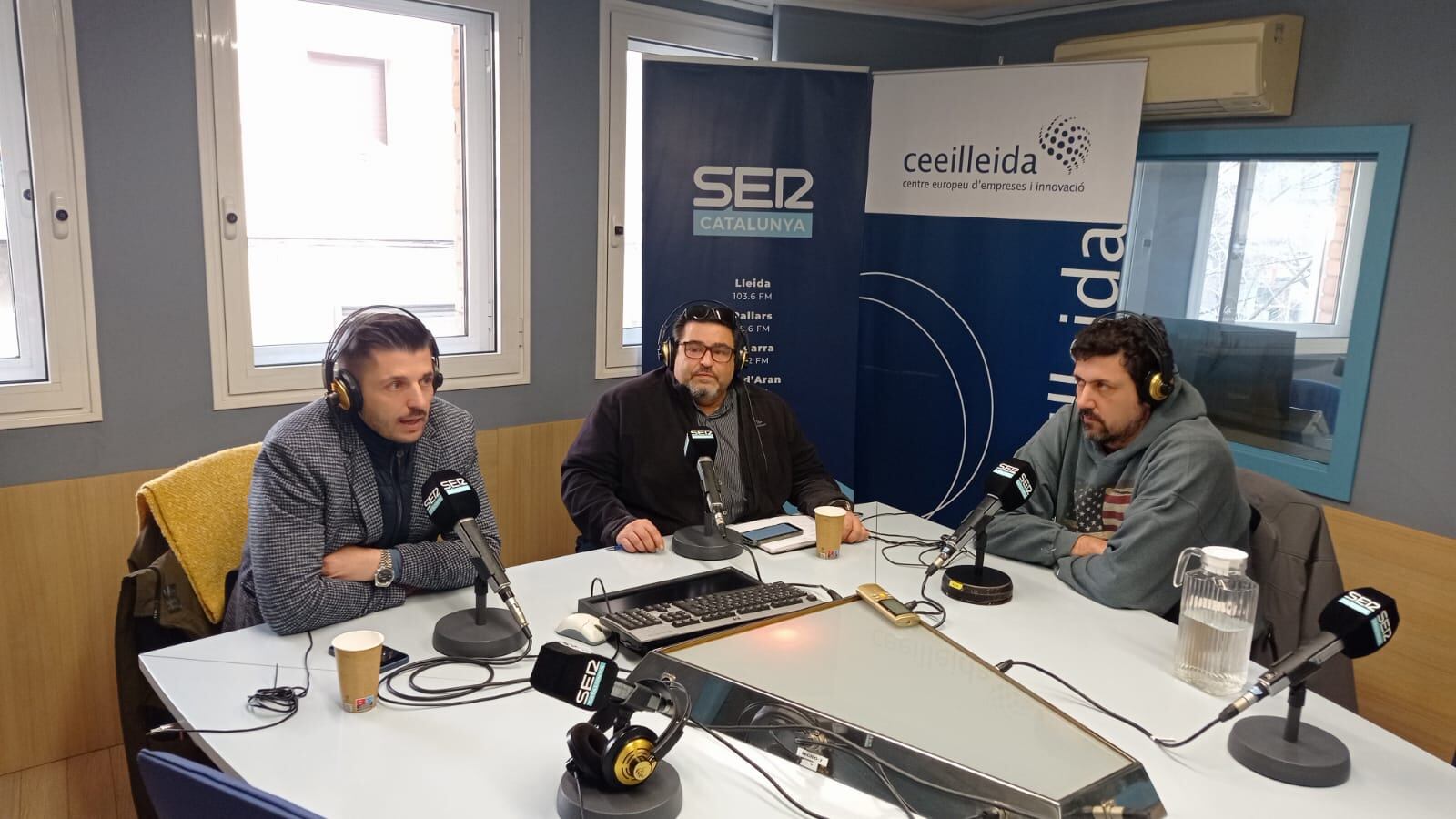 Eduard Oró de Solenver; Joan Ramon Pelegrí de GE Plus i Àlex Mesa d'AM Domotics, aquest dimecres a Ràdio Lleida.