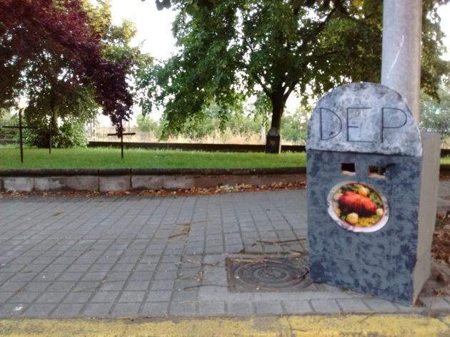 Lápida dedicada al botillo