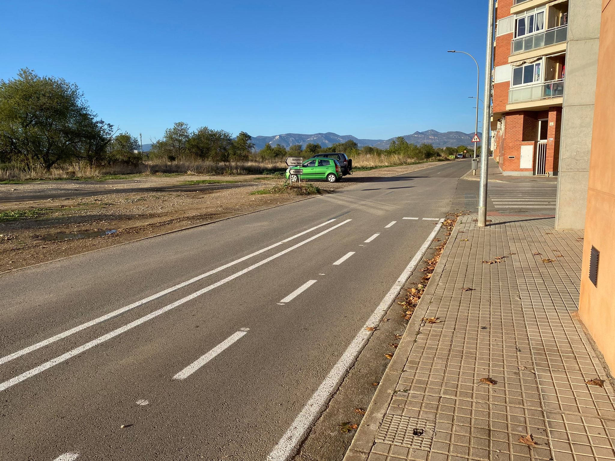 Esquina de Santo Cristo de los Milagros, con el carril bici a su izquierda