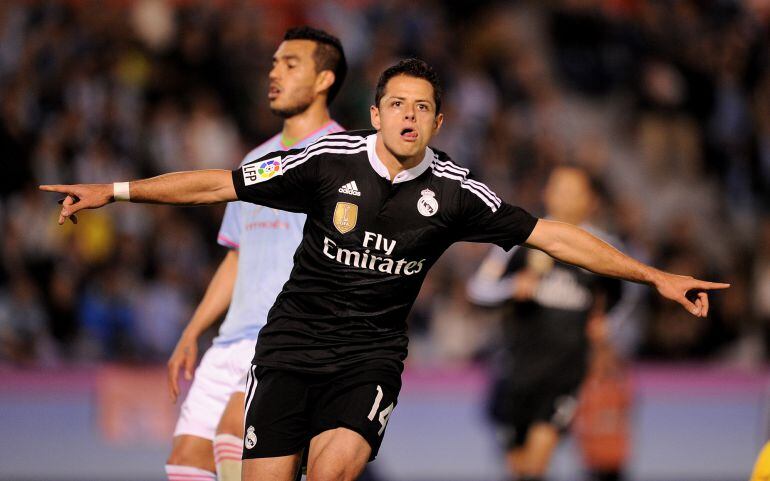 VIGO, SPAIN - APRIL 26:  Javier &#039;Chicharito&#039; Hernandez of Real Madrid  celebrates after scoring Real&#039;s 4th goal during the La Liga match between Celta Vigo and Real Madrid CF at Estadio Balaidos on April 26, 2015 in Vigo, Spain.  (Photo by Denis Doyle/Ge