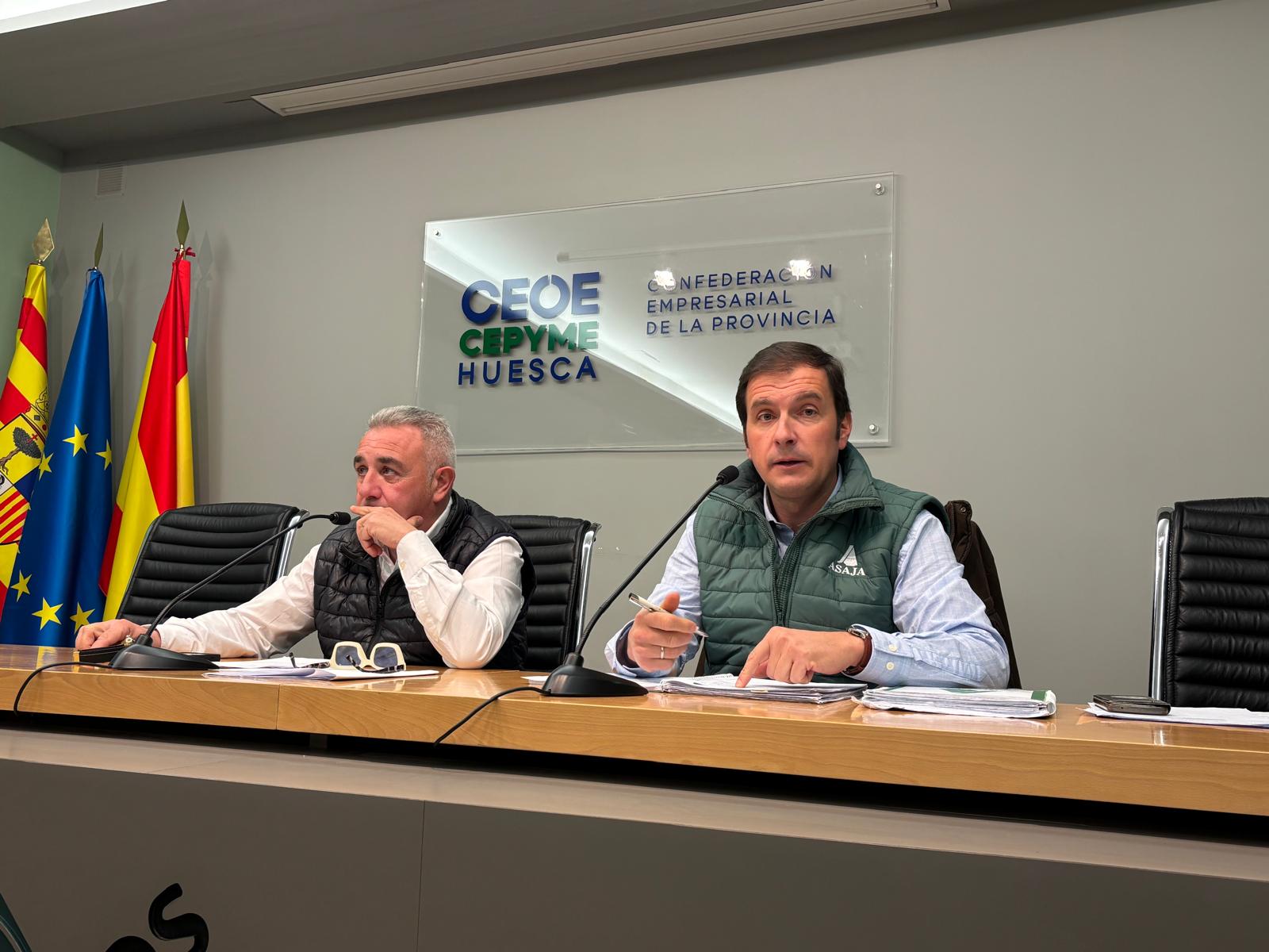 Pere Roqué, presidente de ASAJA Lleida, y Ramón Solanilla, secretario general de ASAJA Huesca