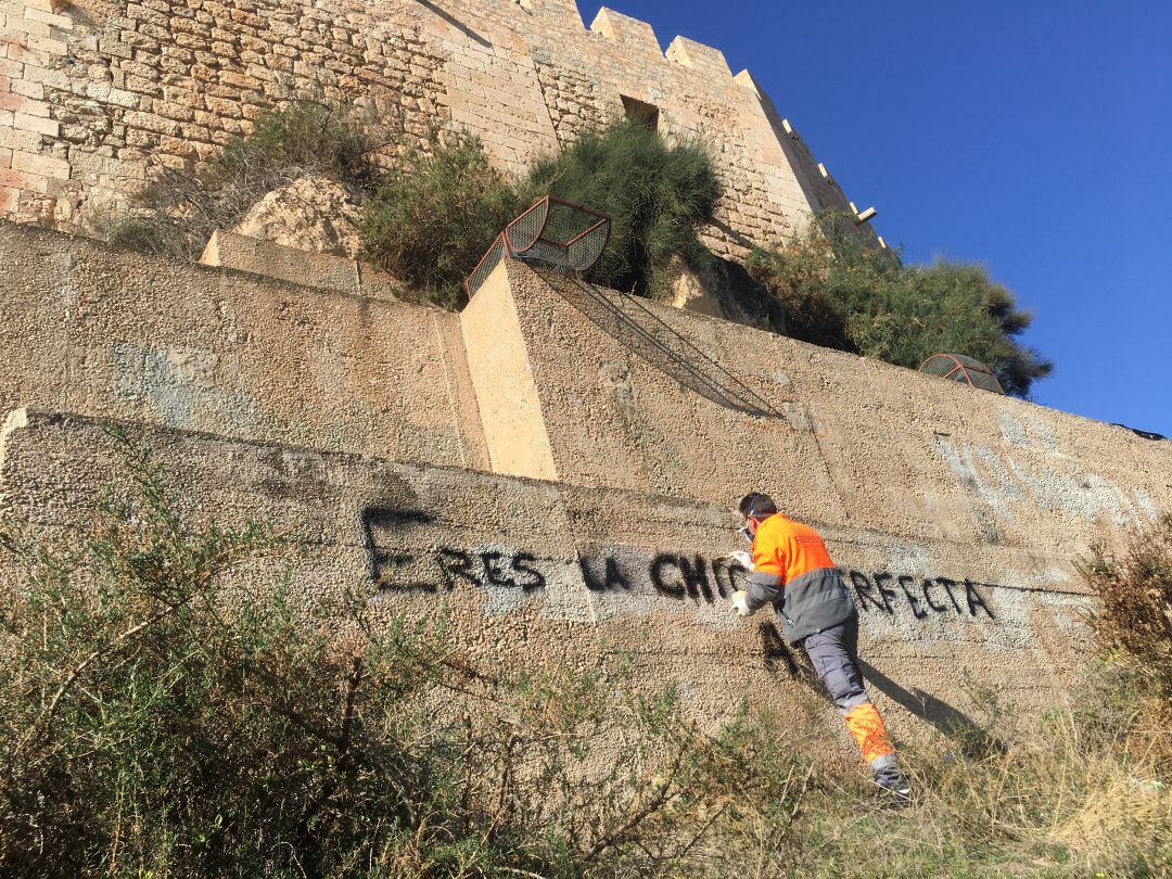 Pintadas en el Castillo de Petrer 