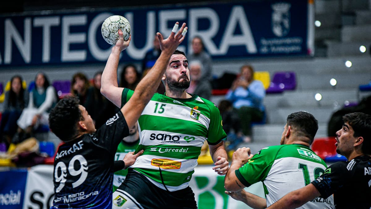 El Sano Antequera cierra la primera vuelta con victoria en un duelo duro ante Maracena (25-23)