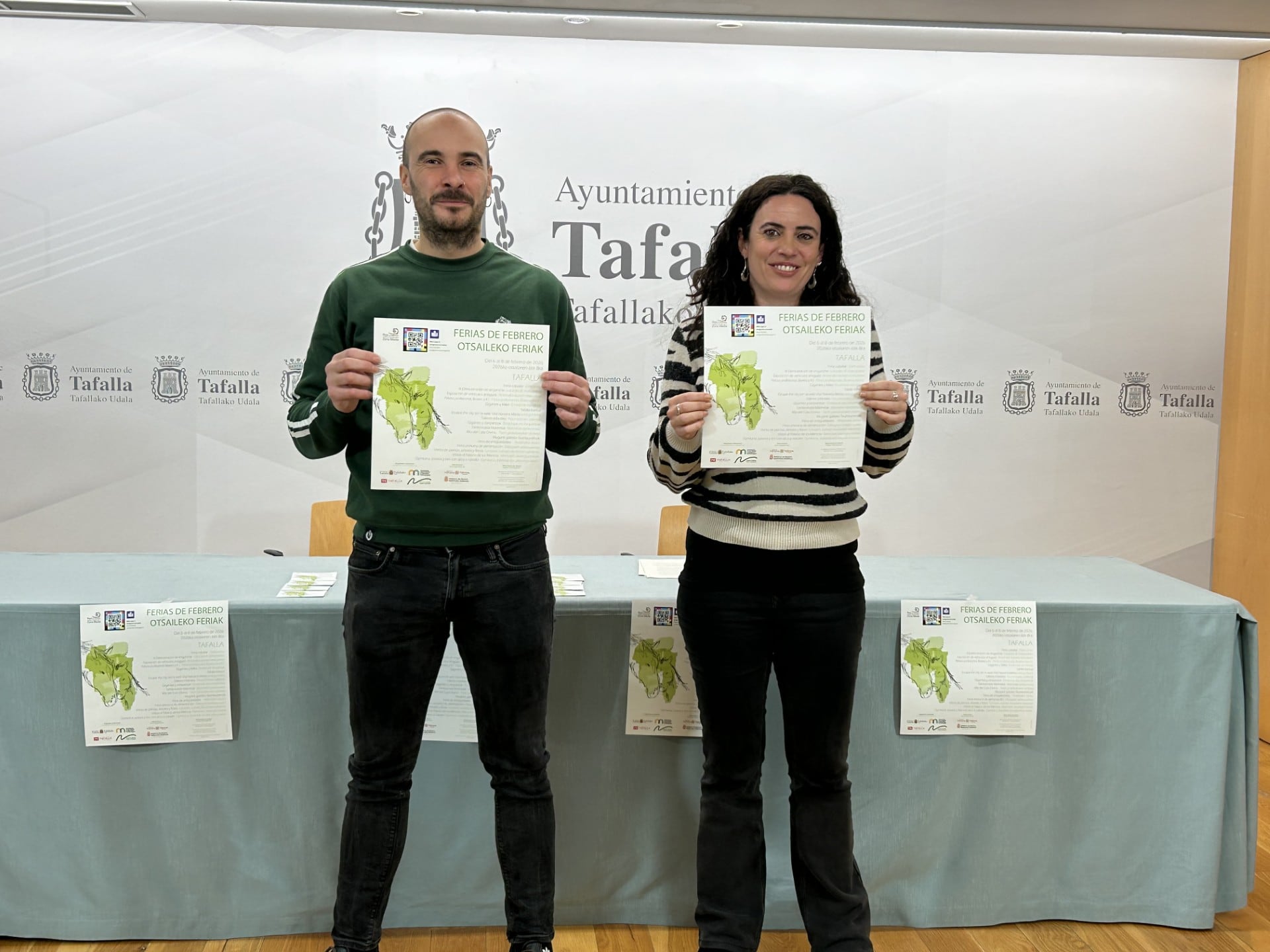 Julen Ran, técnico del Consorcio de la Zona Media y Maitane Fernández, concejala de ferias de Tafalla