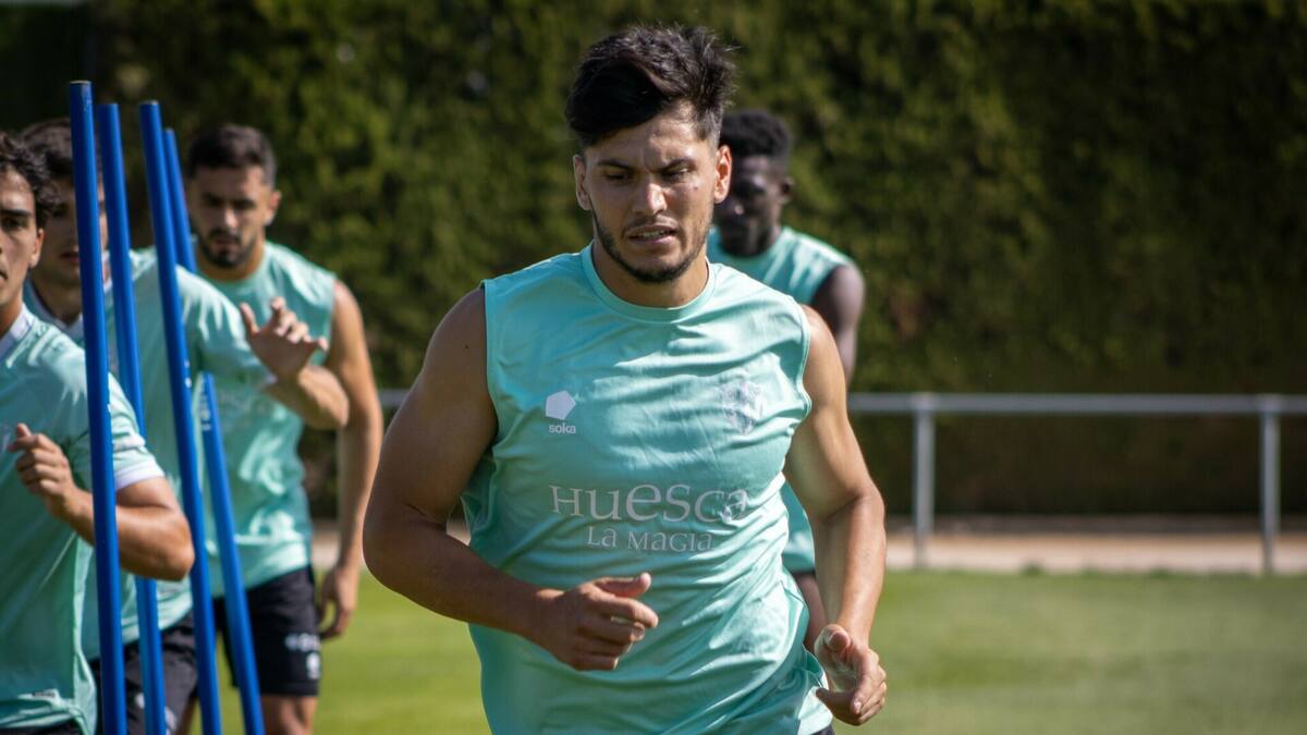 Cristian Salvador se va traspasado al Elche y se suspende el amistoso con el Girona