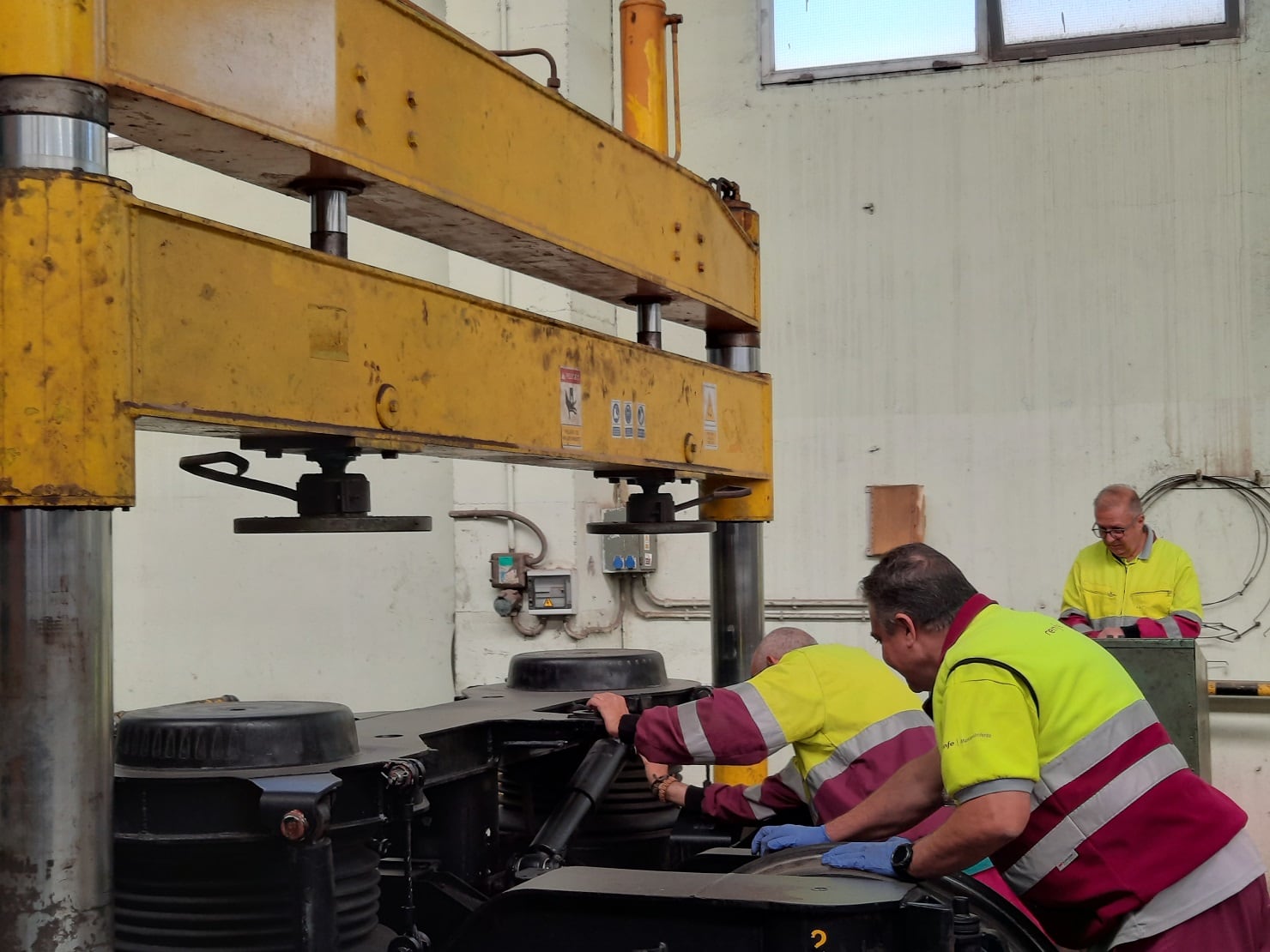 Los trabajos se realizan aprovechando la parada invernal del servicio