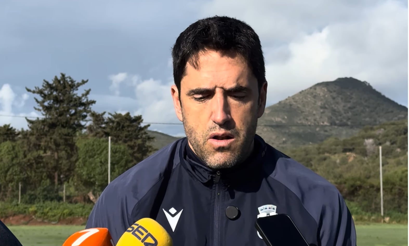 Íñigo Vélez en la ciudad deportiva del FC Cartagena
