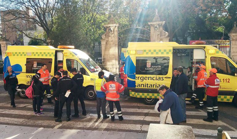 Desalojo del IES Zorilla