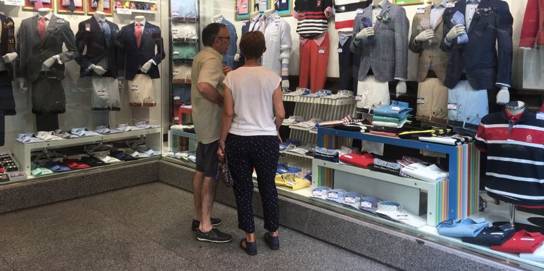 L'IPC baixa a l'agost en part gràcies a la influcència de les rebaixes.