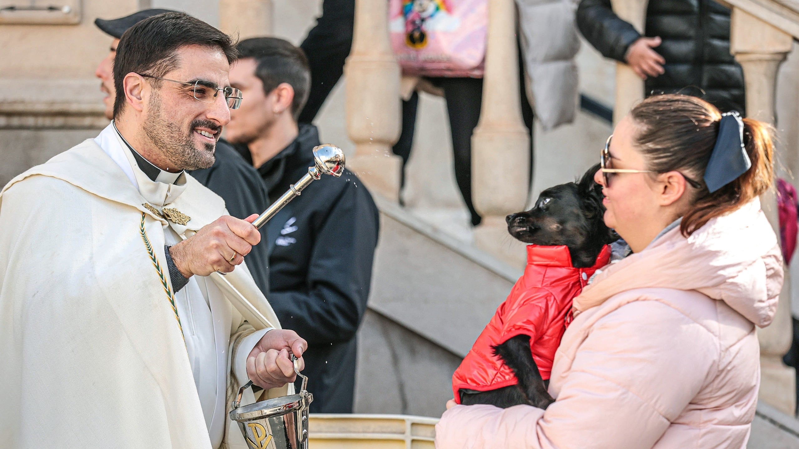 La jornada ha sido organizada por la concejalía de Fiestas de Petrer en colaboración con la iglesia de San Bartolomé