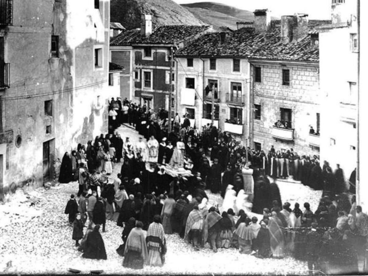 El Carmen, la plazuela de las milcaras, sin la Cruz del Siglo XX