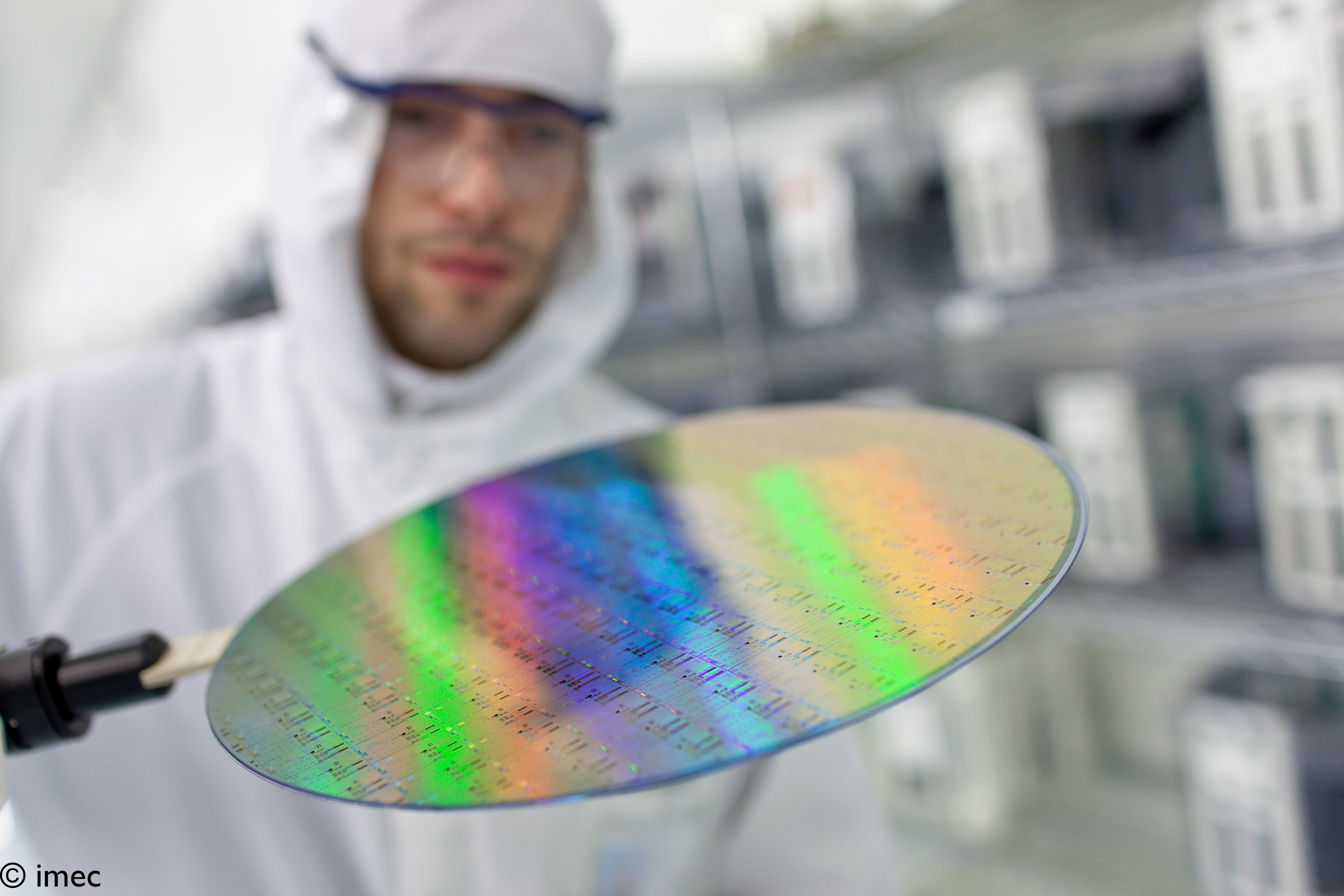 Sala blanca de la sede de IMEC en Bélgica