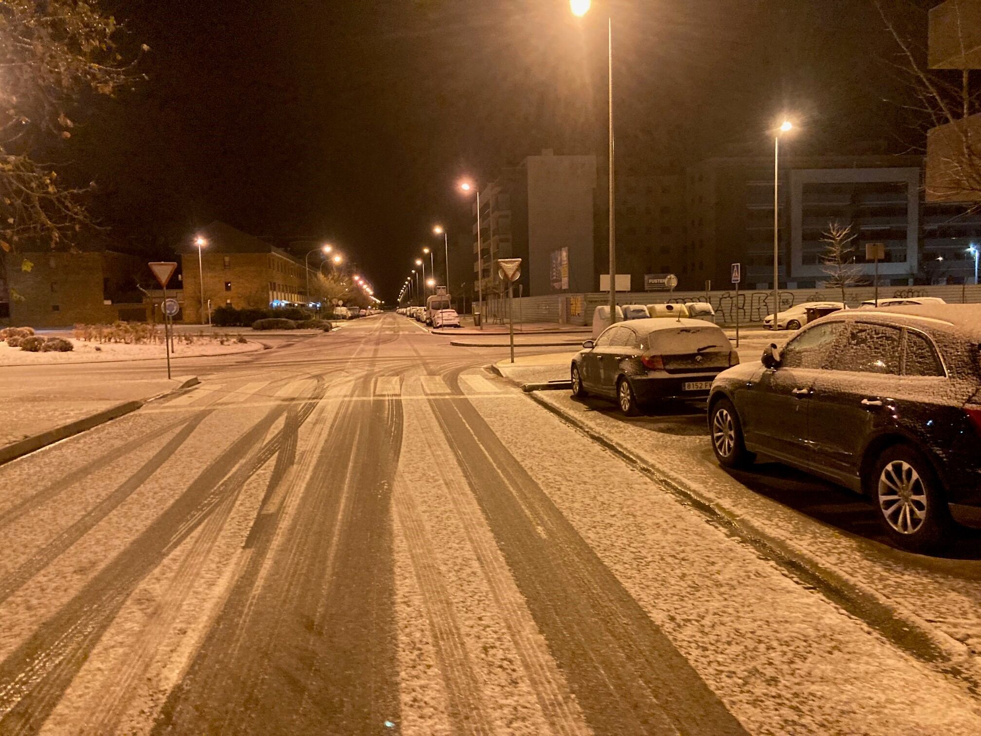 Huesca se despertaba con una pequeña capa de nieve