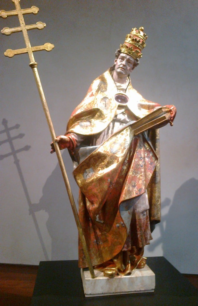 Talla original del Papa San Gregorio Magno, obra de Gregorio Fernández.