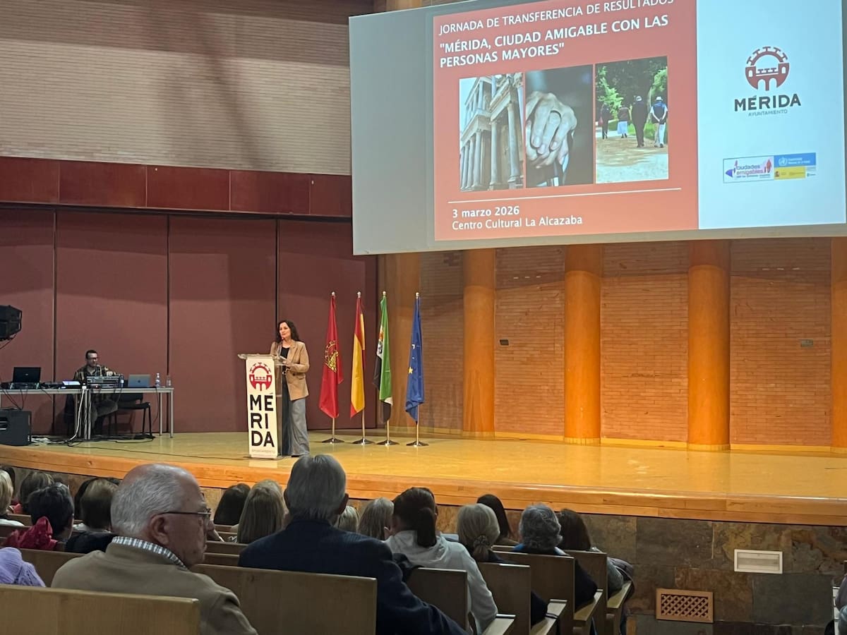 Los mayores se sienten cuidados por la ciudad de Mérida