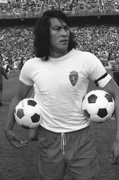 Diarte, cuando jugaba en el Zaragoza, momentos previos a la final de la Copa del Rey disputada en el Bernabéu ante el Atlético de Madrid