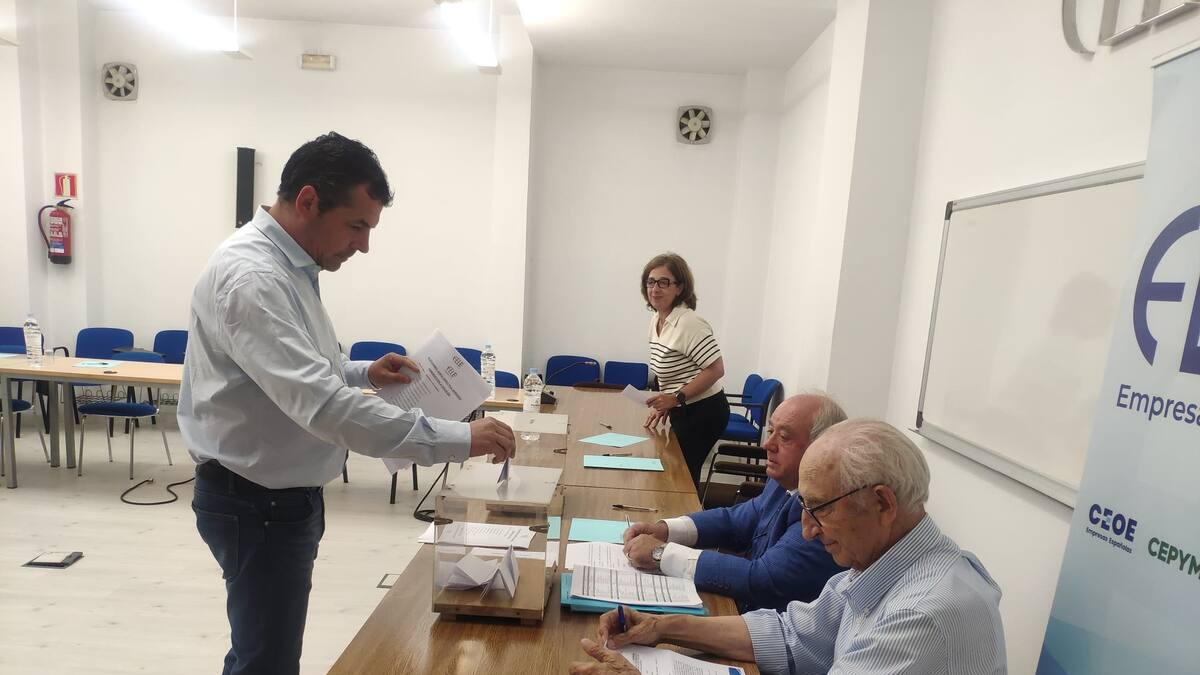 Agilizar la ejecución del Corredor Atlántico, prioridad para el reelegido presidente de la Fele del Bierzo