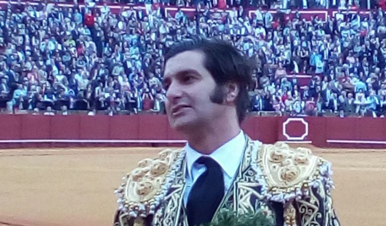 Morante de la Puebla en la clamorosa vuelta al ruedo que ha dado este Viernes de Farolillos en la Real Maestranza