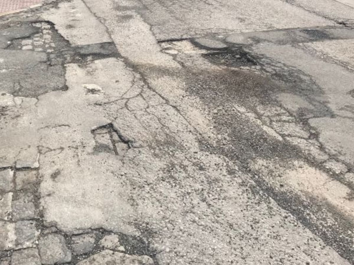 Los vecinos de Millán de Priego reclaman su inclusión en el plan de asfaltado