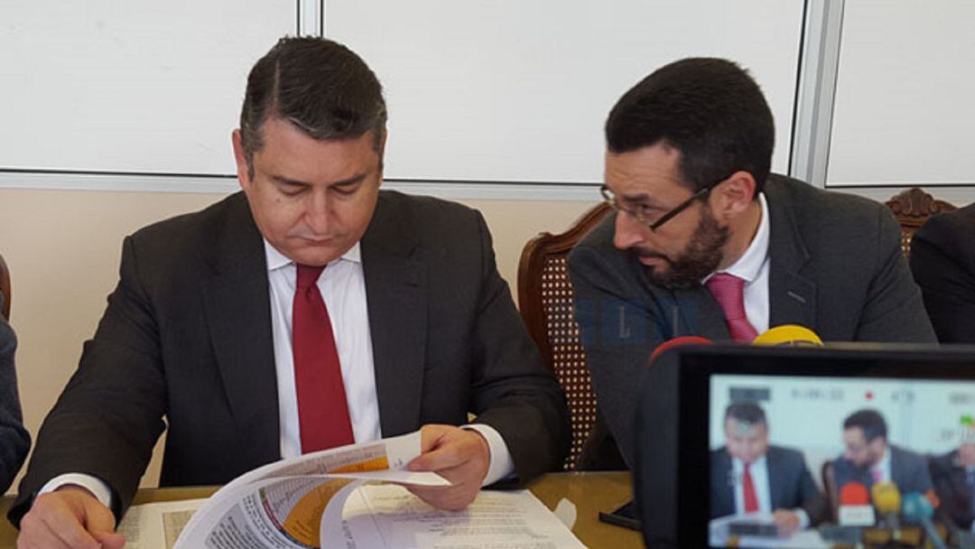 Antonio Sanz y Juan Franco durante una reunión anterior