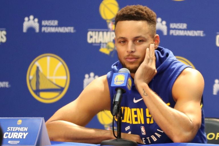 Stephen Curry, durante el &#039;media day&#039;.