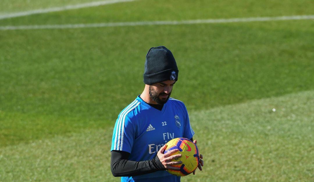 El centrocampista del Real Madrid Francisco Alarcón &quot;Isco&quot; durante un entrenamiento 