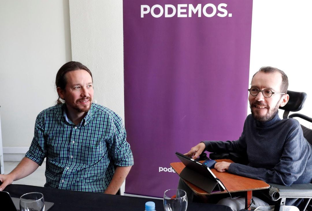 El líder de Podemos Pablo Iglesias, y Pablo Echenique exsecretarío de organización de Podemos, en el Consejo Ciudadano Estatal de Podemos, máximo órgano de dirección entre asambleas.