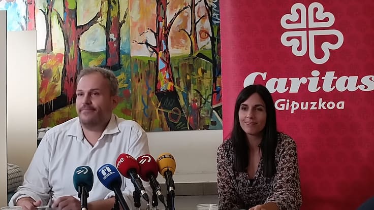 El responsable de los programas de Etxegabe en Cáritas, Sergio Corchón, señala que el empadronamiento es fundamental para la inserción social y laboral