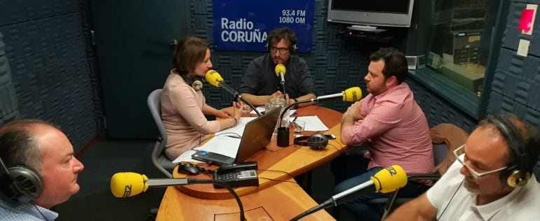 Participantes en El Coruñés Opina