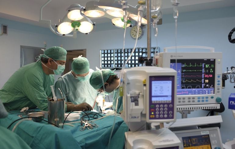 Cantabria es la región del norte de España en la que más demora media existe para una operación quirúrgica programada.