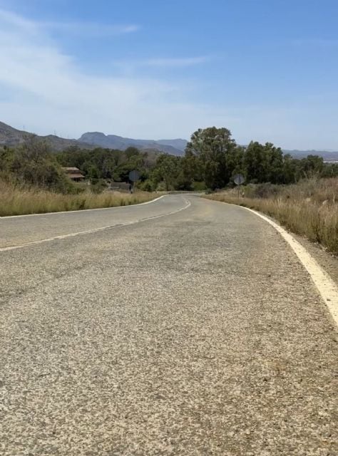 El Ayuntamiento de La Unión denuncia el "perjuicio severo" para los vecinos por el corte de la N-345