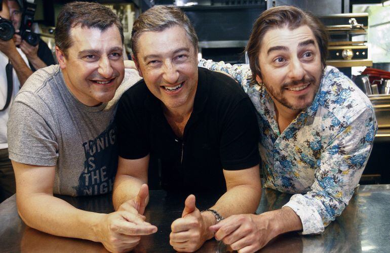 Spanish chefs of &quot;El Celler de Can Roca&quot; Joan Roca (C), Jordi Roca (R) and Josep Roca (L) pose at their restaurant in Girona on June 2, 2015. Spain&#039;s &quot;El Celler de Can Roca&quot; was crowned the world&#039;s best restaurant on June 1, 2015 winning praise for the &quot;c