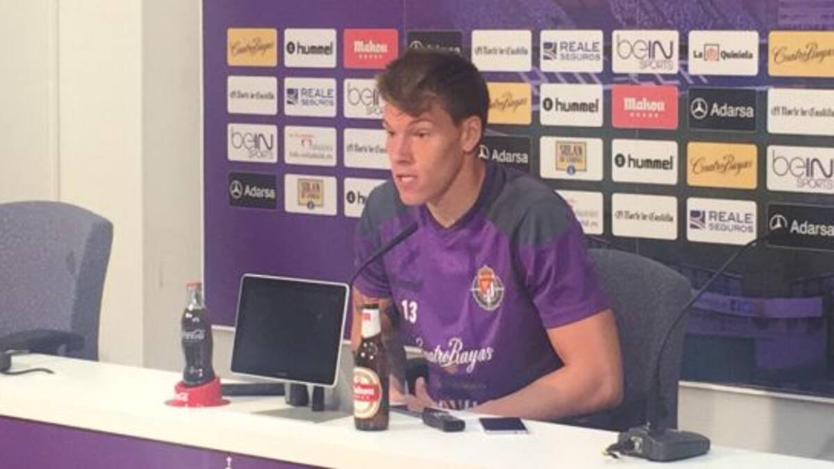 Becerra, ante un partido especial