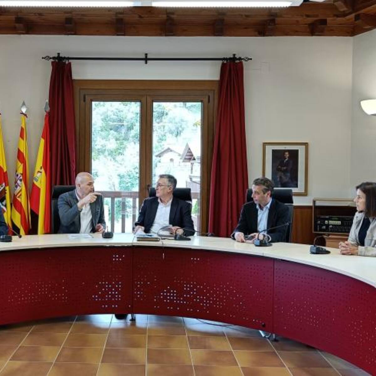 El Gobierno de Aragón se compromete con el desarrollo turístico de Sobrarbe