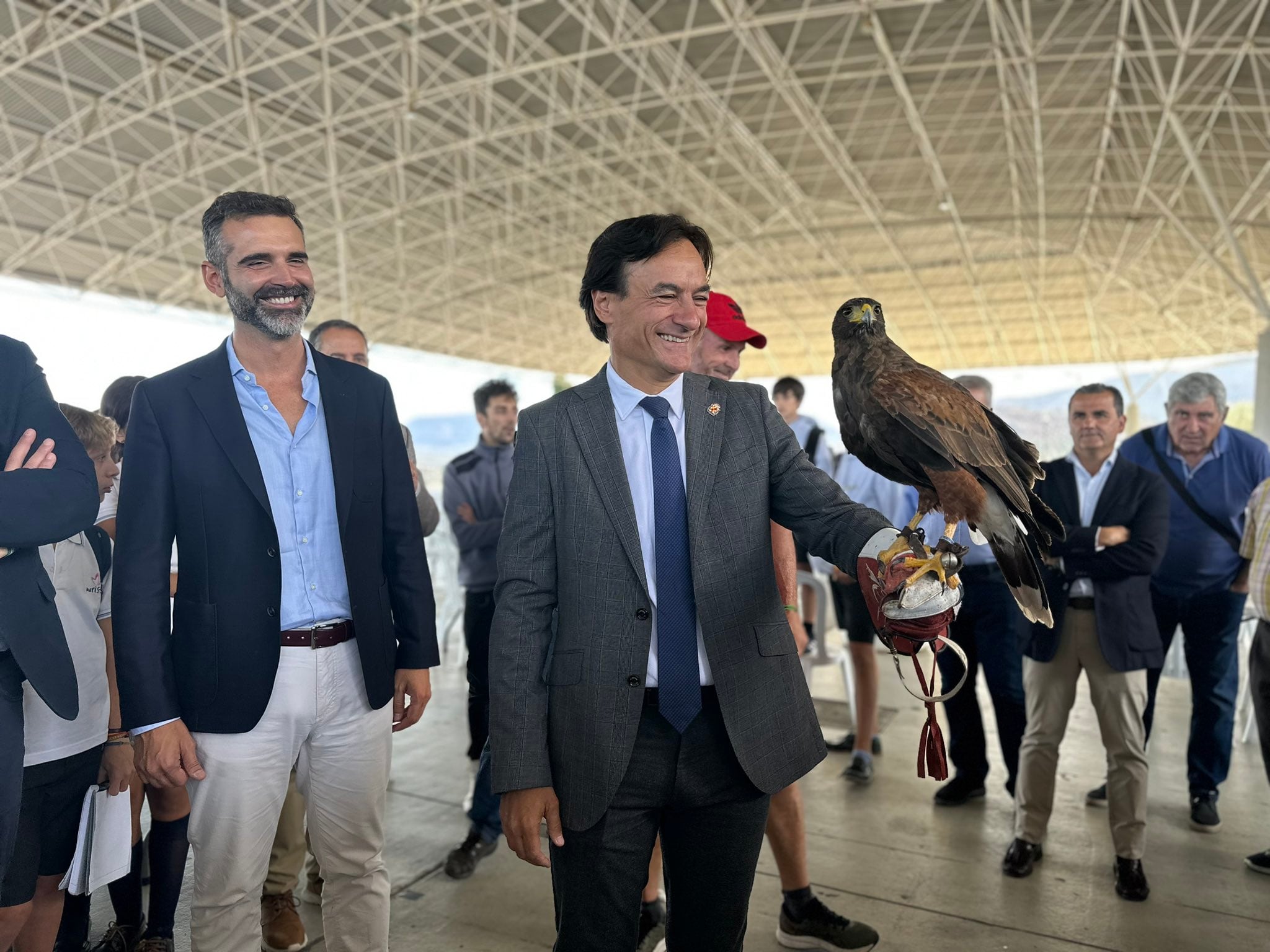 Agustín González, el alcalde de Jaén por el PP, durante una reciente visita a Ibercaza