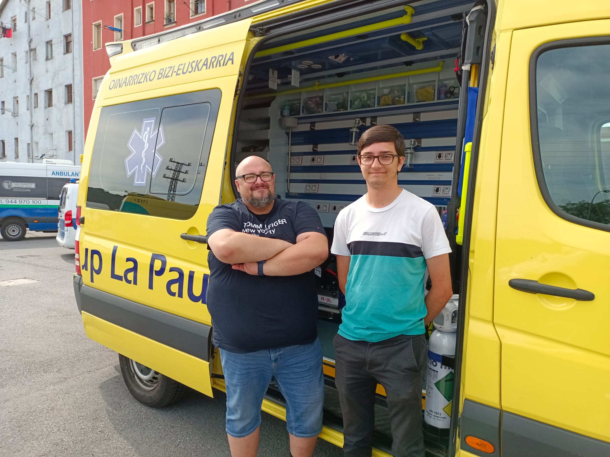 Koldo Lanzabal, coordinador por Grup La Pau de Aste Nagusia, junto con Alex Etayo, adjunto de dirección. 