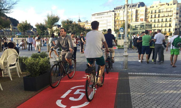 Bicicletas en el Paseo La Concha