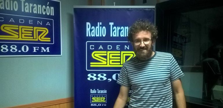 Javi Collado uno de los organizadores en los estudios de Radio Tarancón