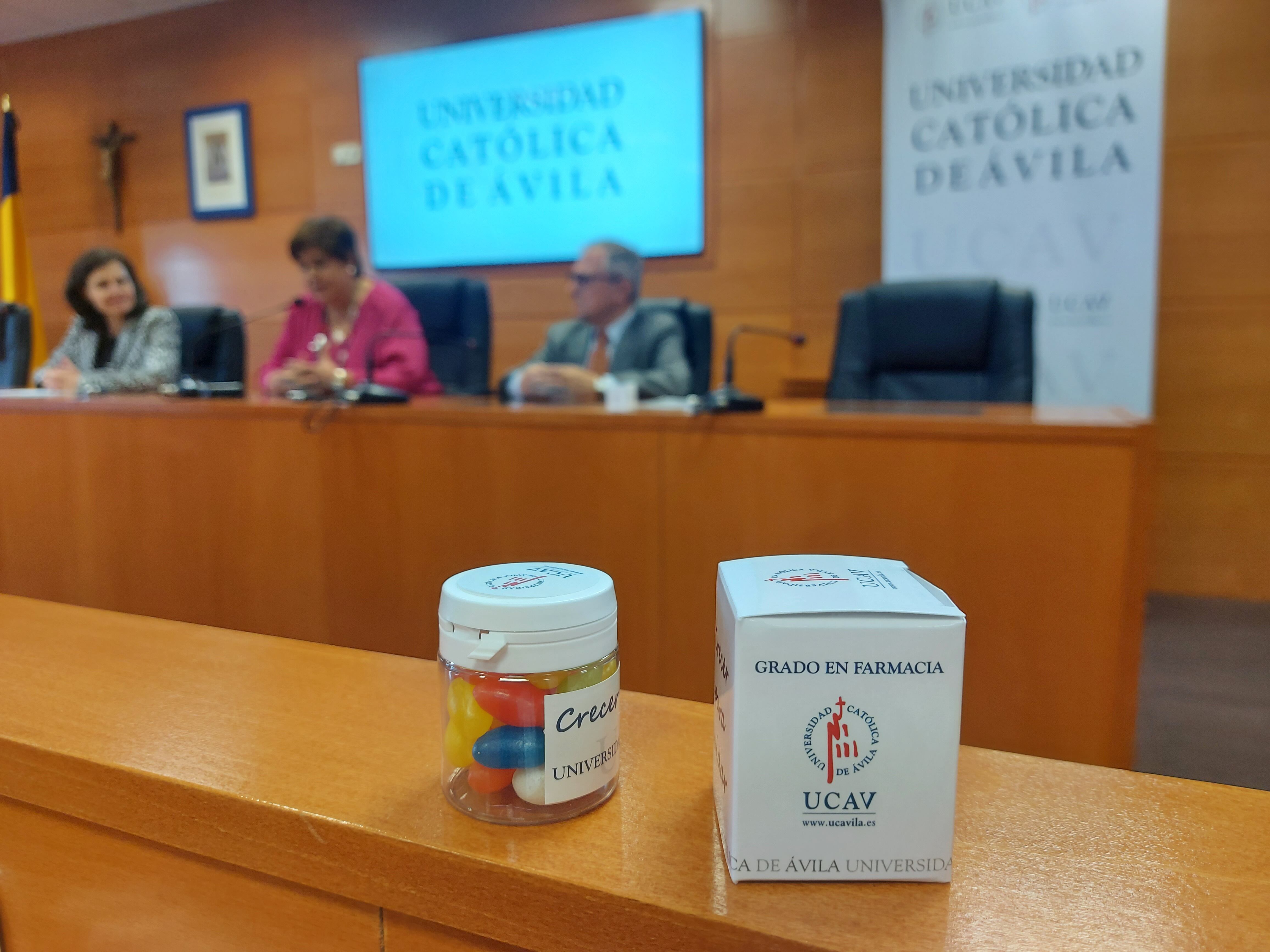 Presentación del nuevo Grado de Farmacia de la UCAV