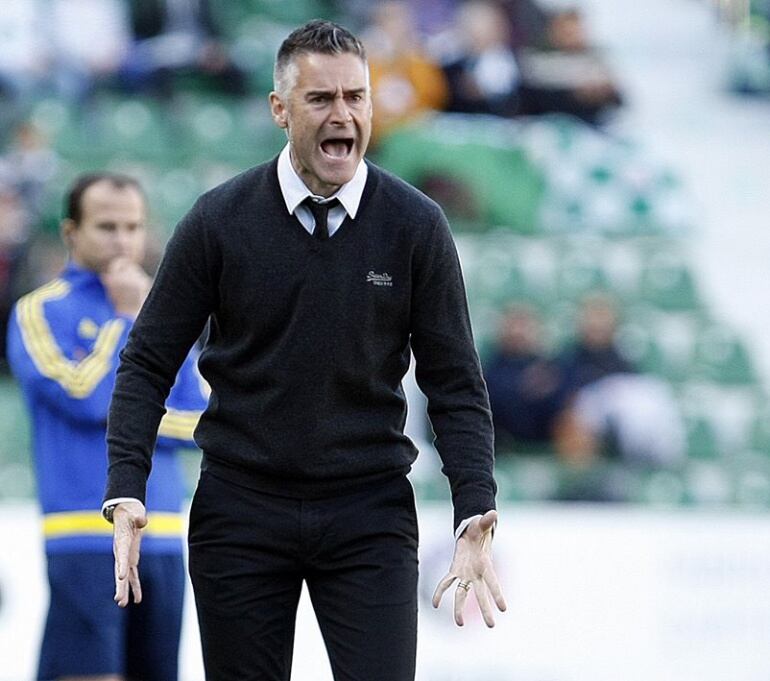 Carreras debe enderezar el rumbo del Real Zaragoza