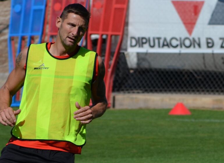 Rubén en un entrenamiento con el Real Zaragoza